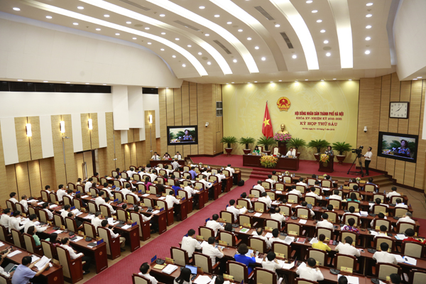 Trật tự vỉa hè thành phố Hà Nội chuyển biến chậm, có nơi phức tạp trở lại ảnh 1